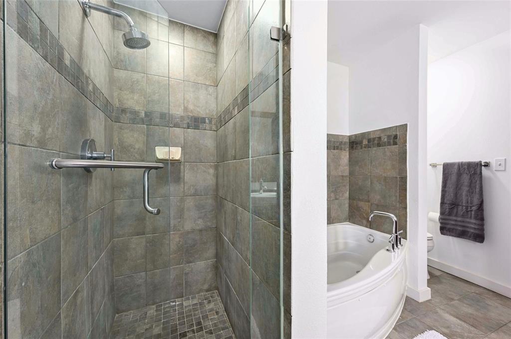 1812 West Ave # 205