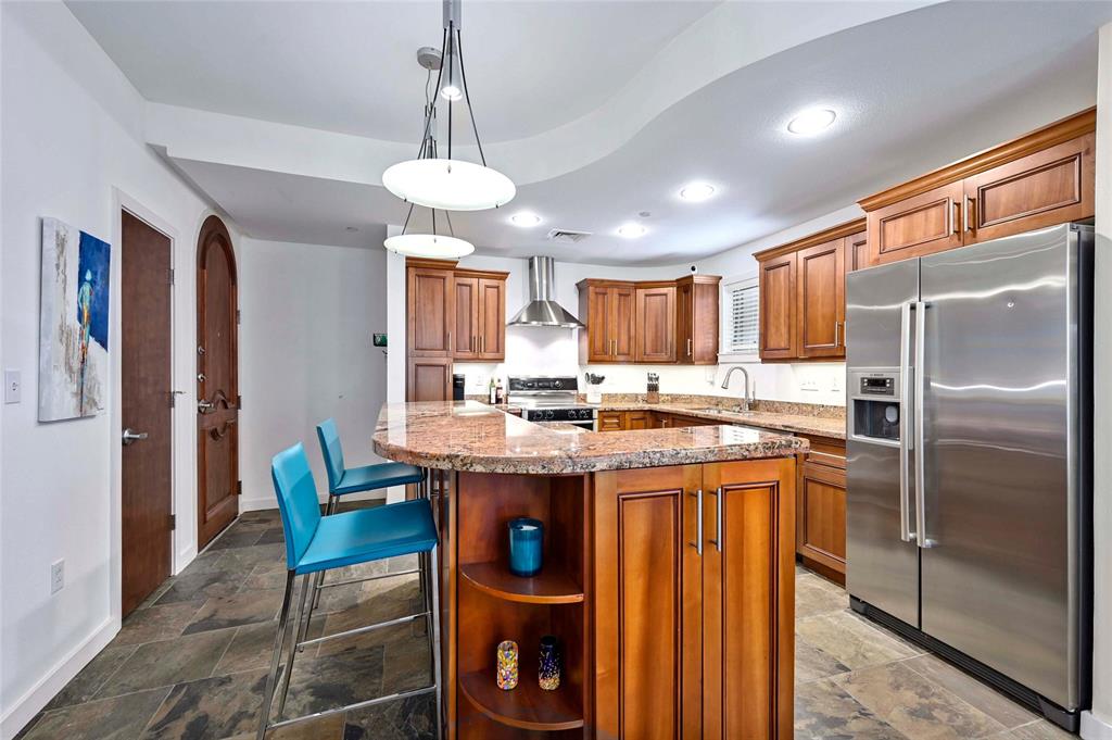 1812 West Ave # 205