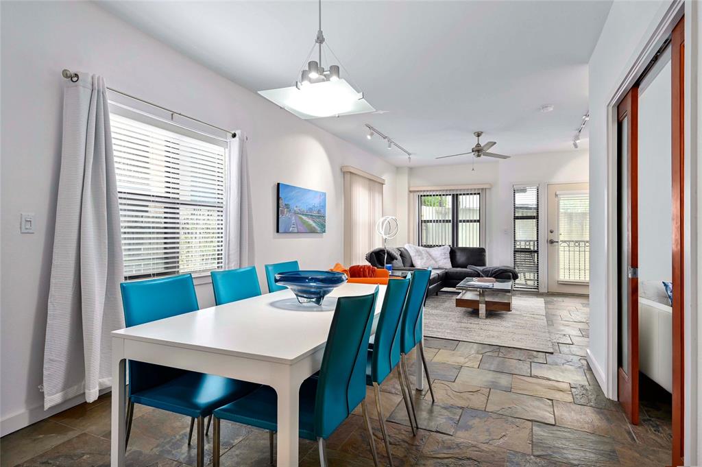 1812 West Ave # 205