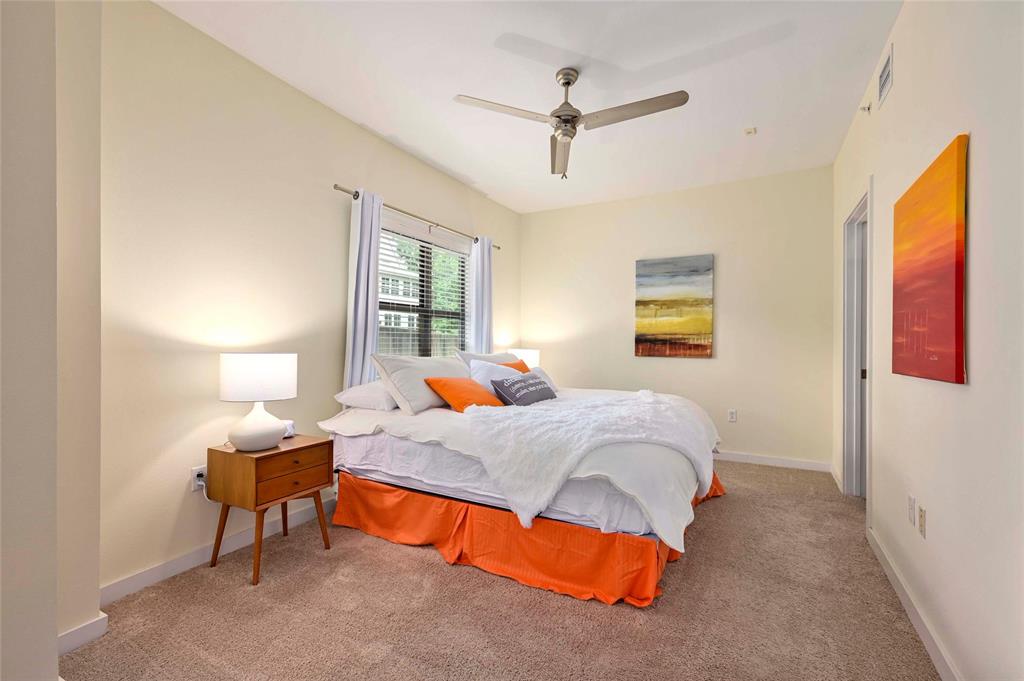 1812 West Ave # 205