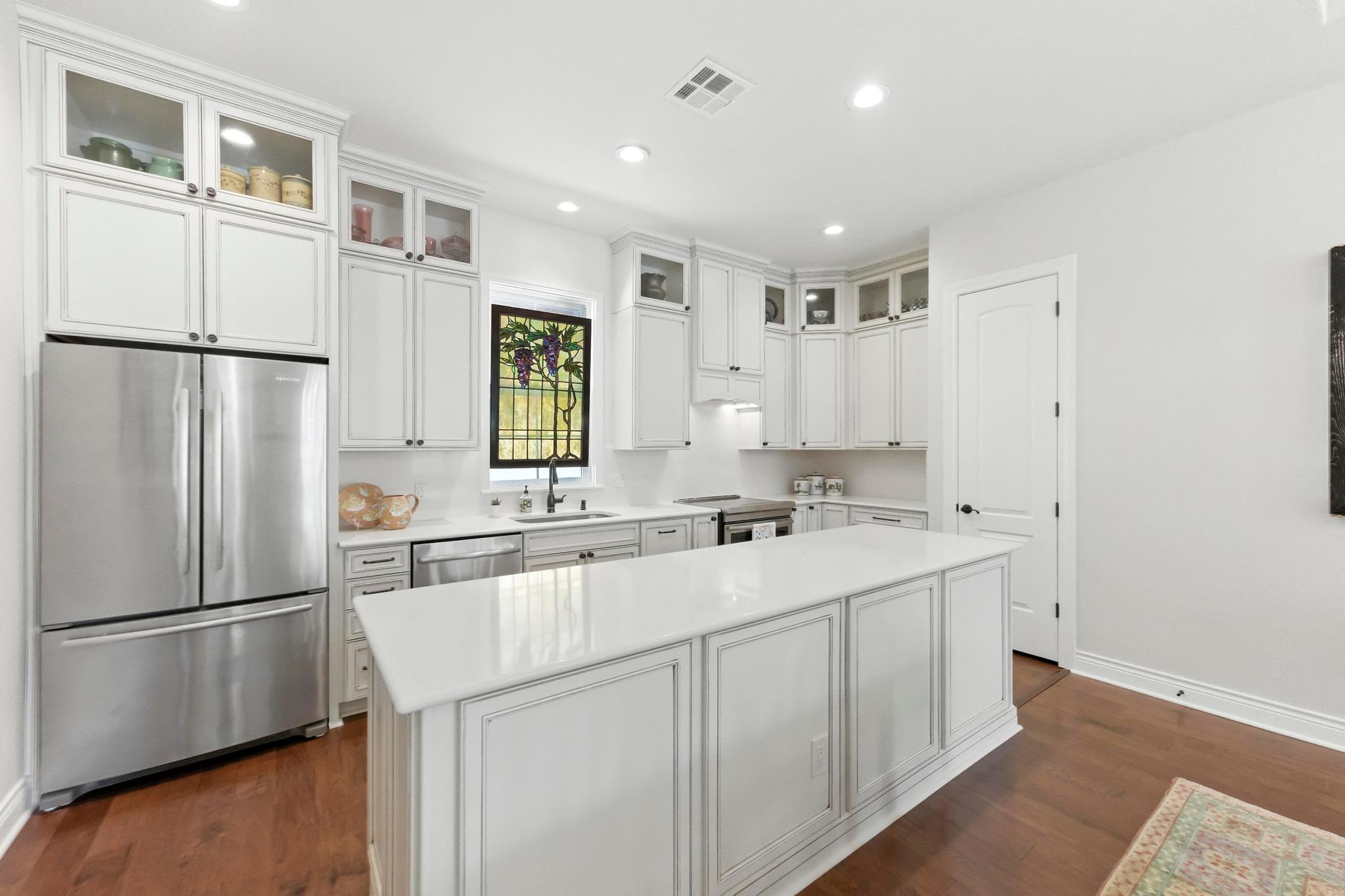 306 AMIATA Ave