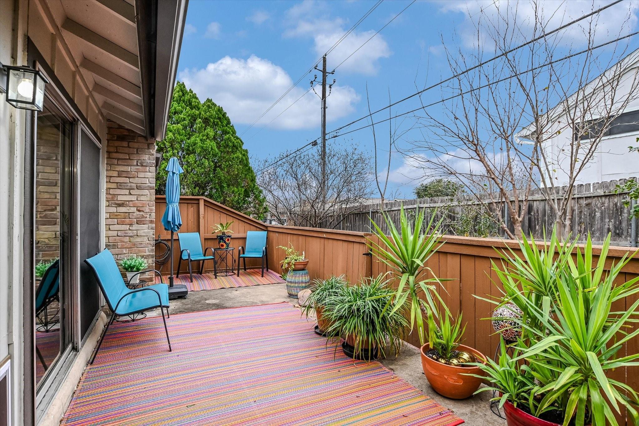 9469 Singing Quail DR