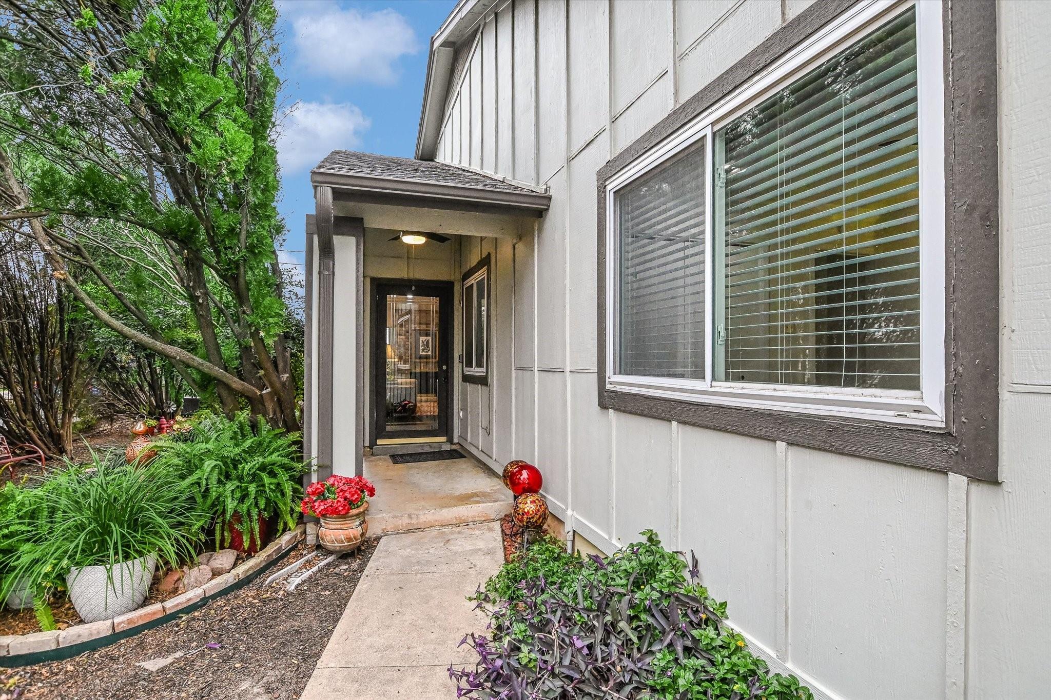 9469 Singing Quail DR