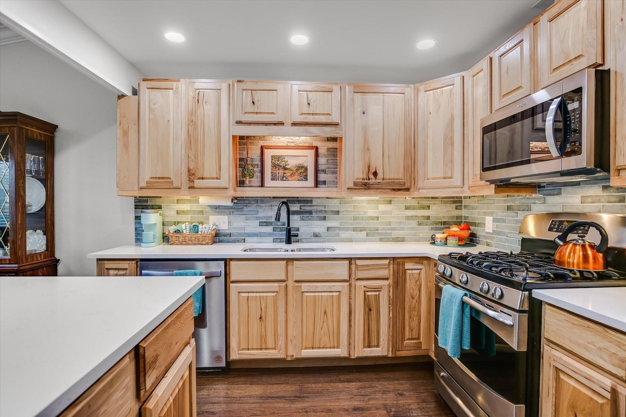 9469 Singing Quail DR