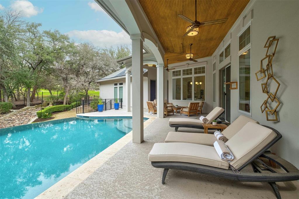 2904 Meandering River CT