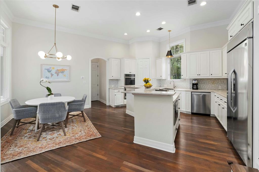 2904 Meandering River CT