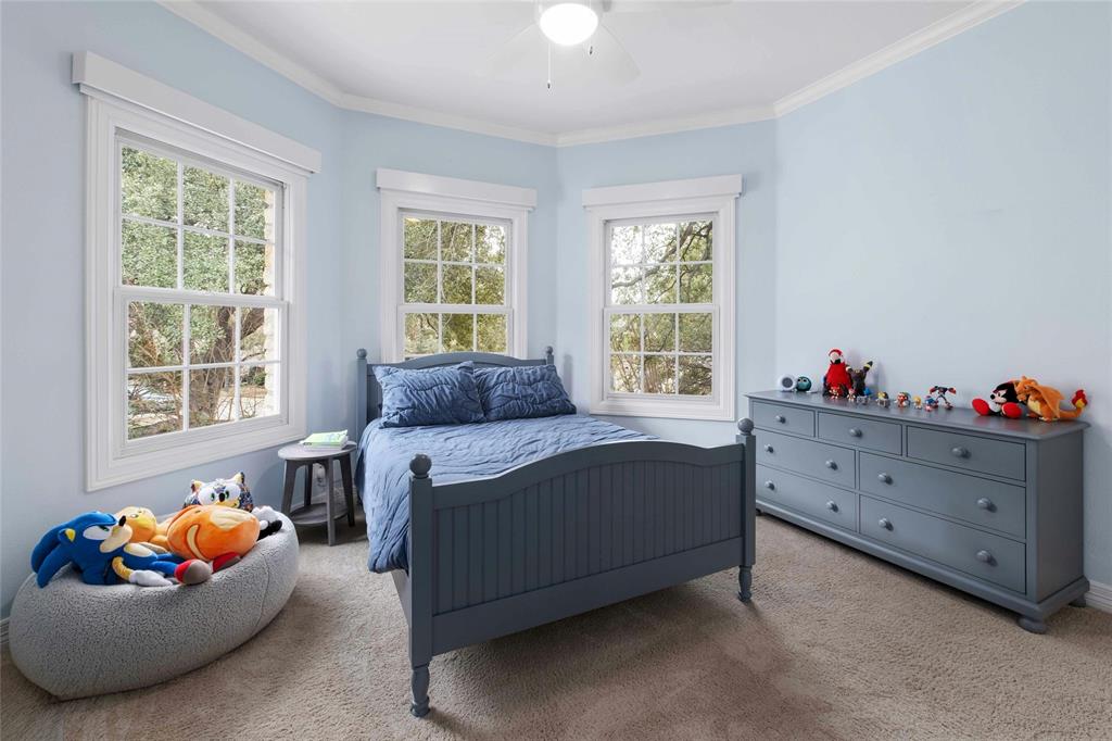 2904 Meandering River CT