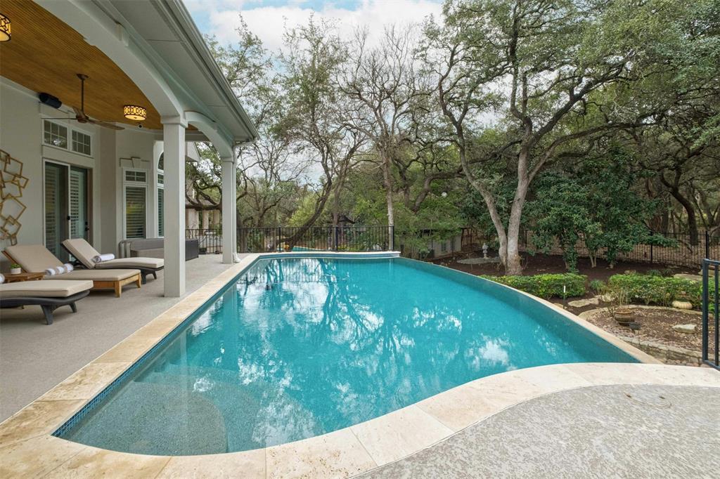 2904 Meandering River CT