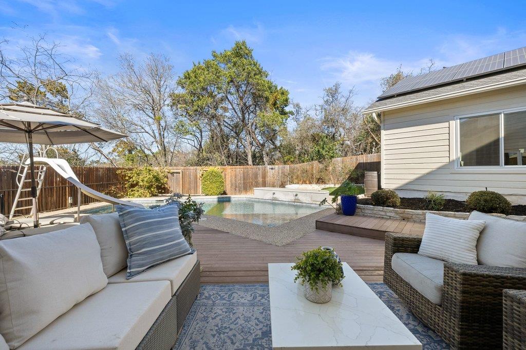 6659 Whitemarsh Valley WALK
