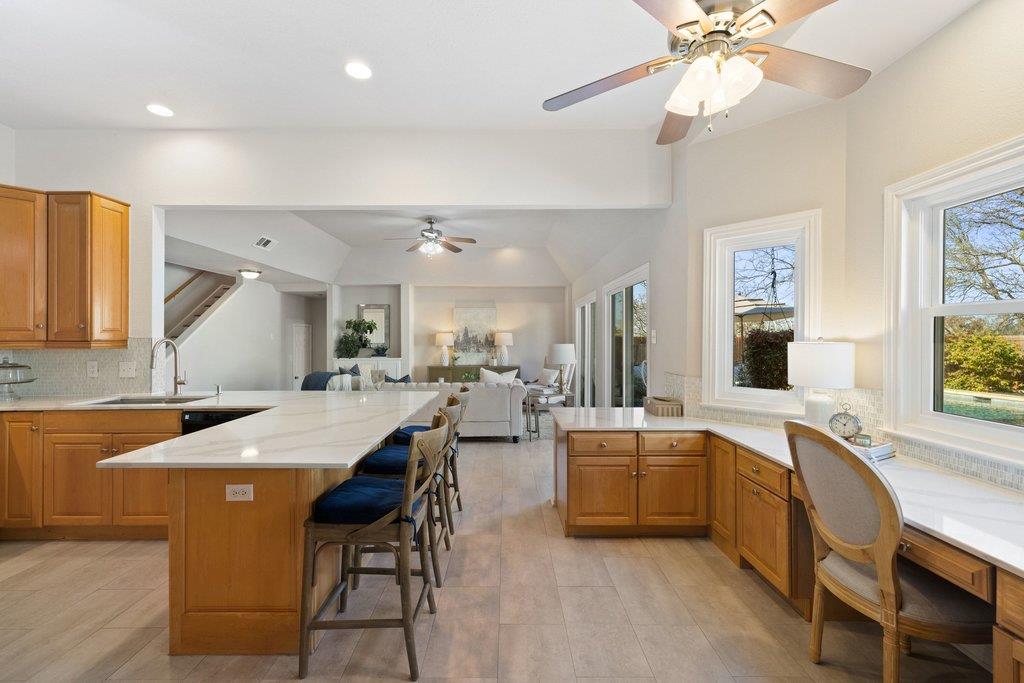 6659 Whitemarsh Valley WALK