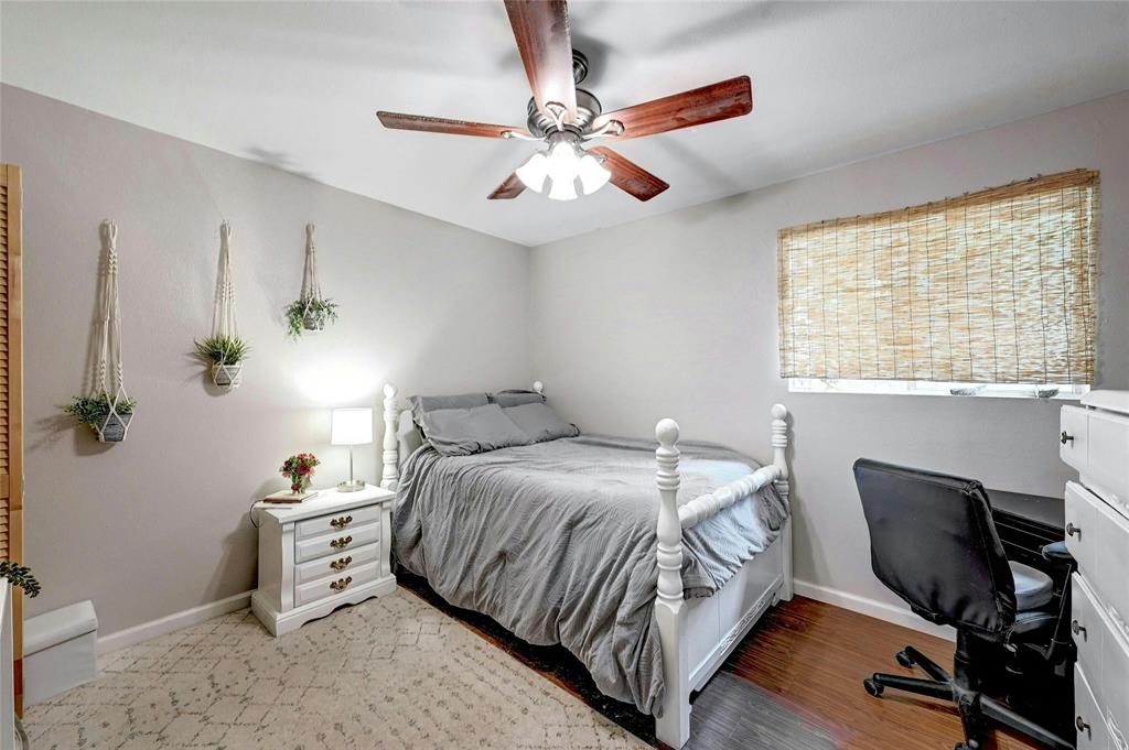 2409 La Casa DR