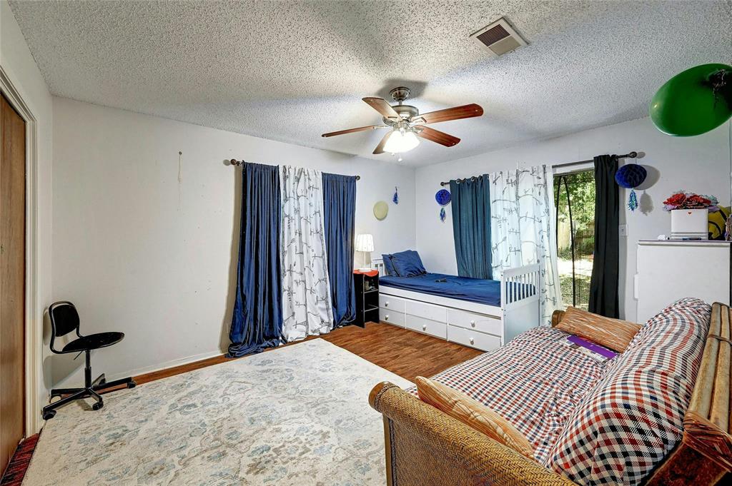 2409 La Casa DR