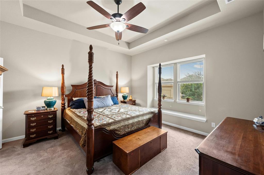 1325 Sanders
