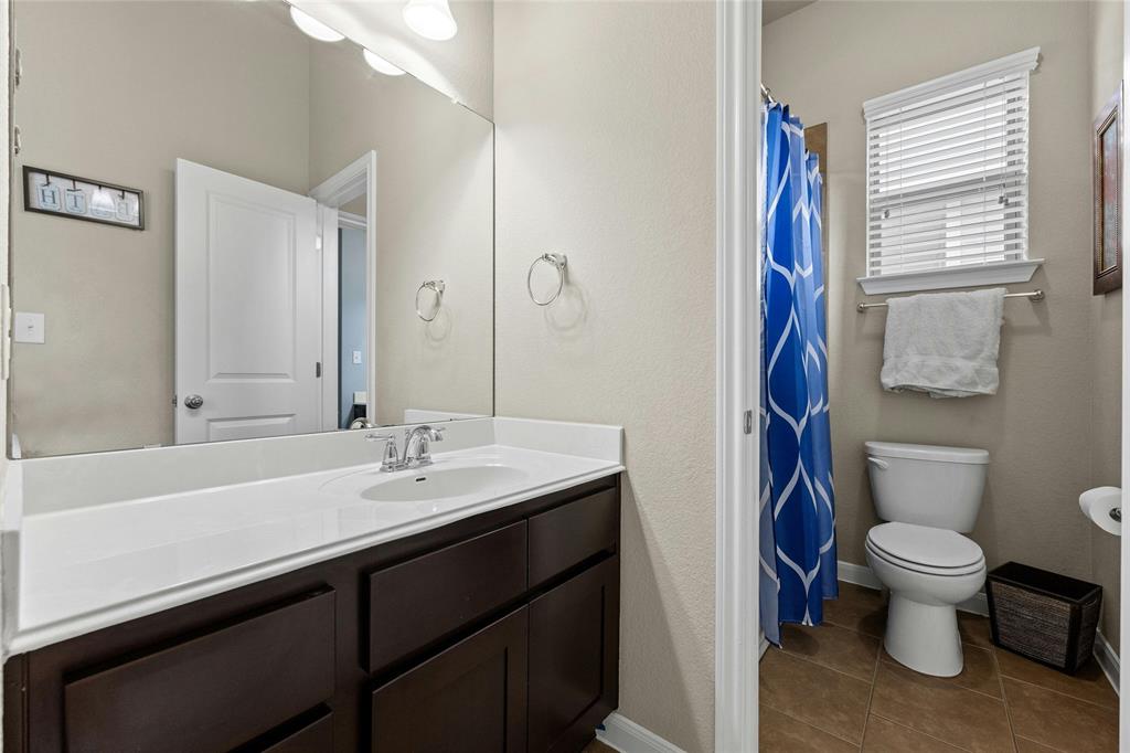 1325 Sanders