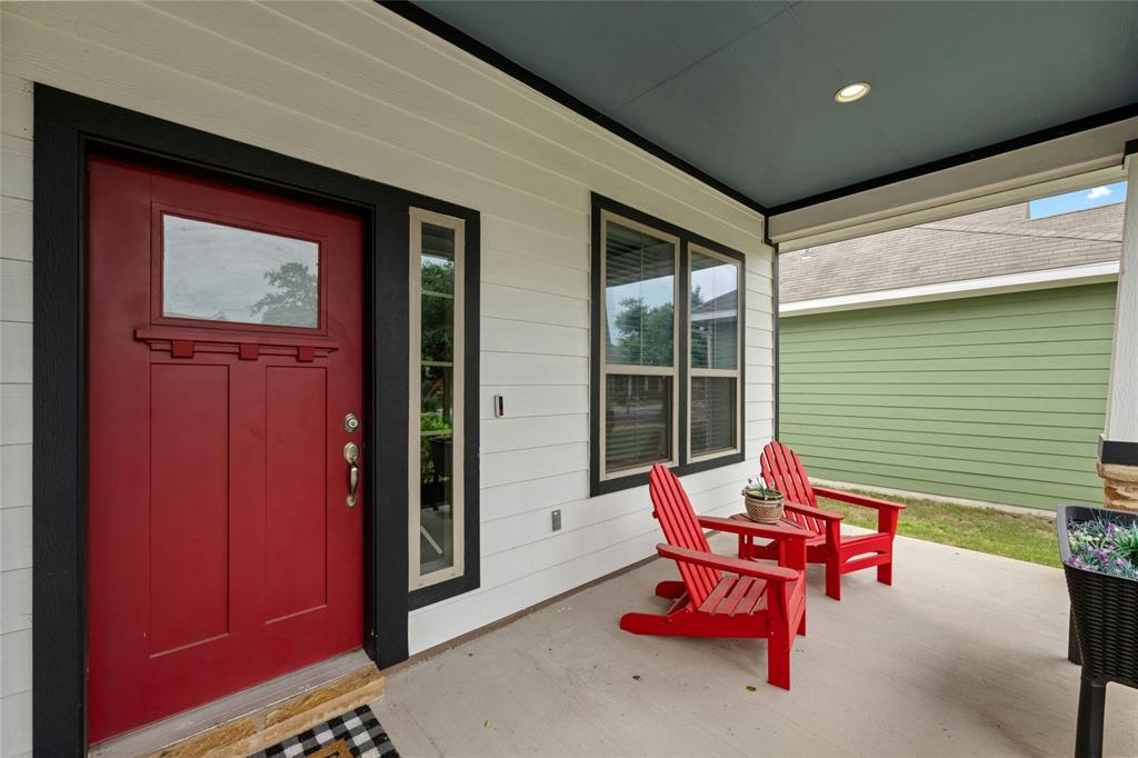 1325 Sanders