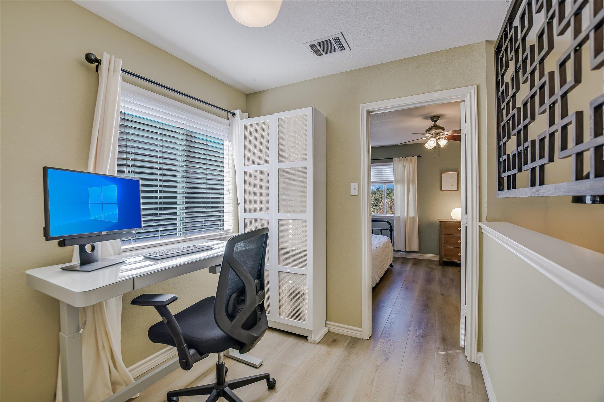 1829 LOST MAPLES LOOP