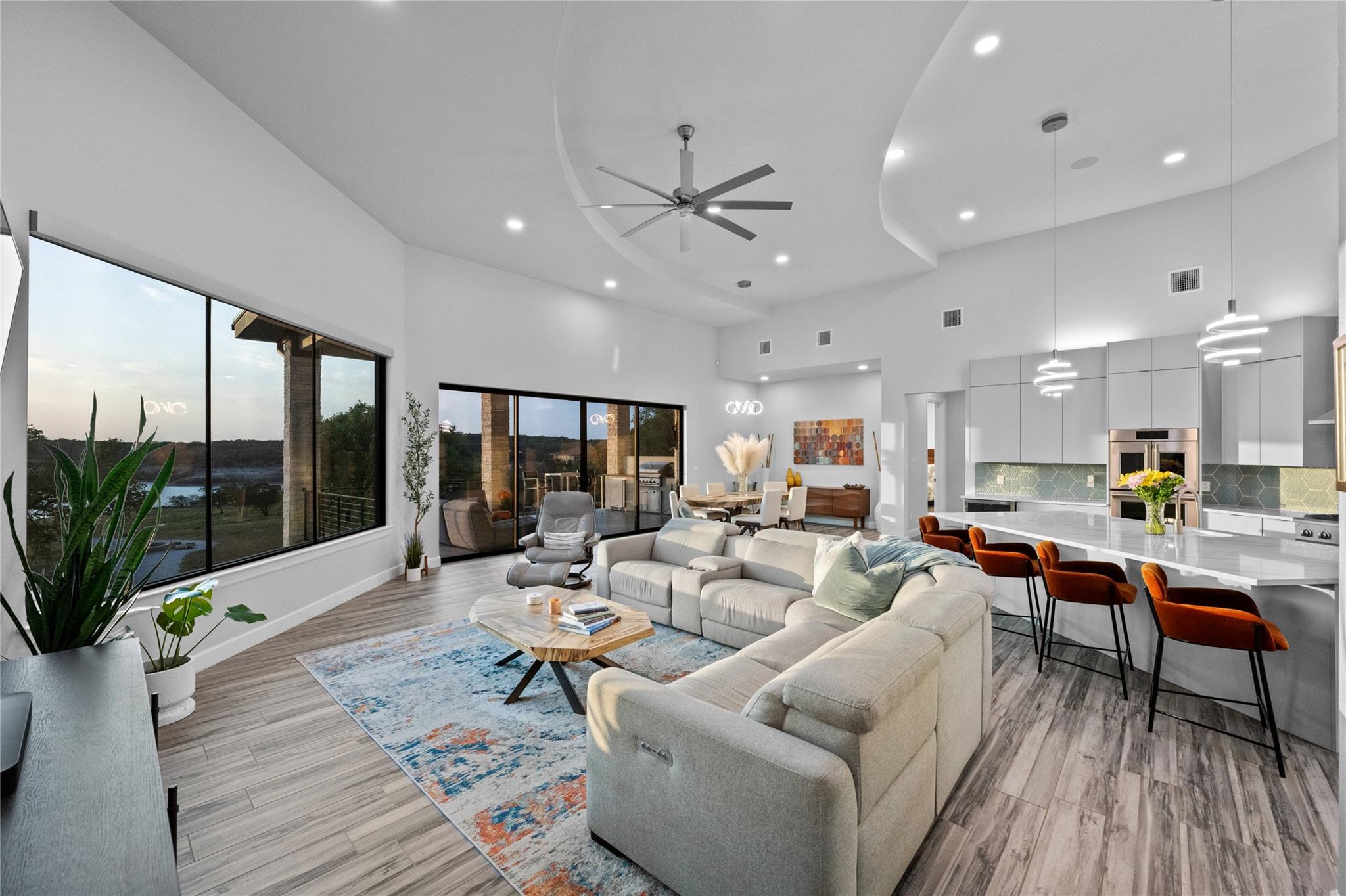 2912 Patriot DR