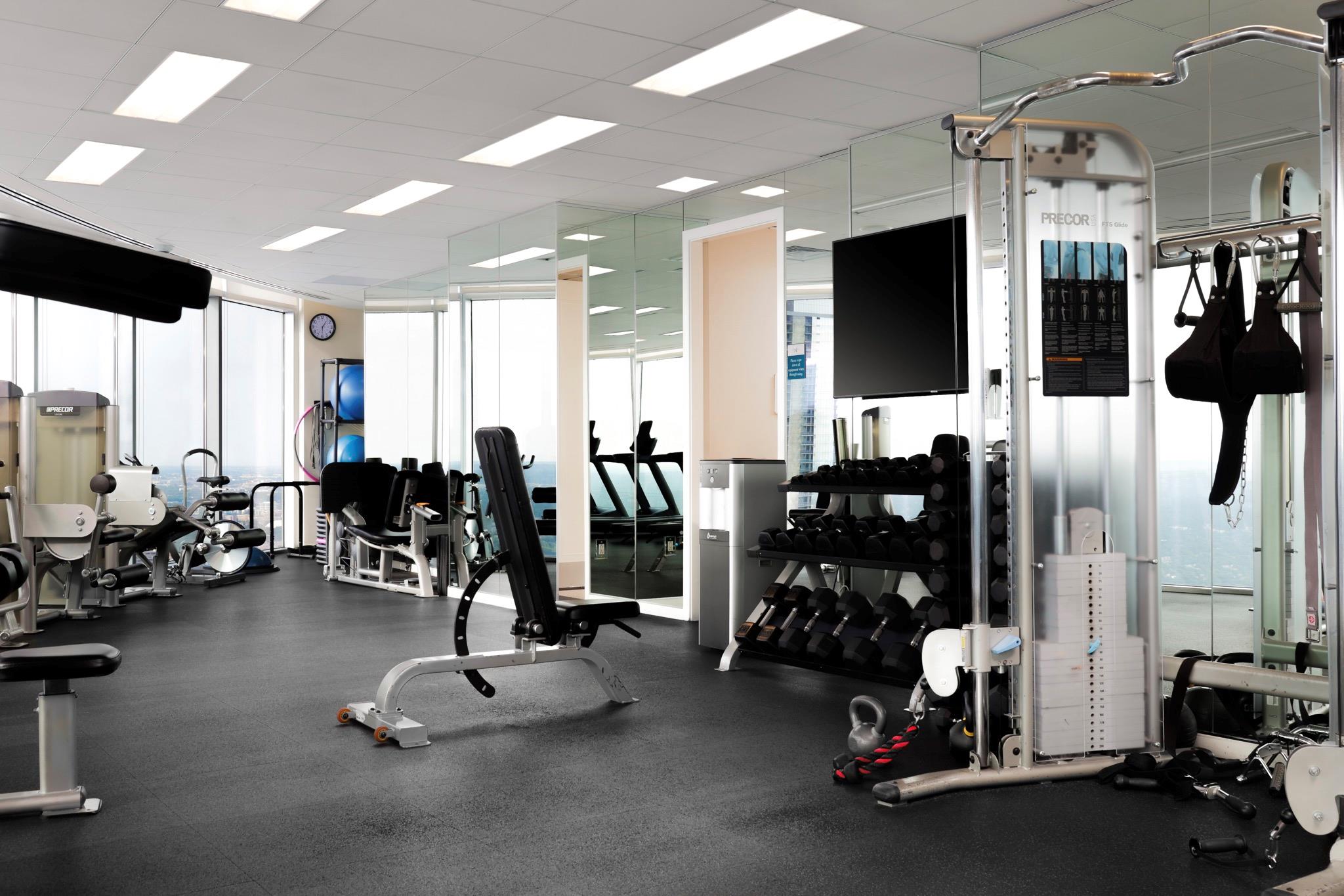 200 Congress Ave # 24E