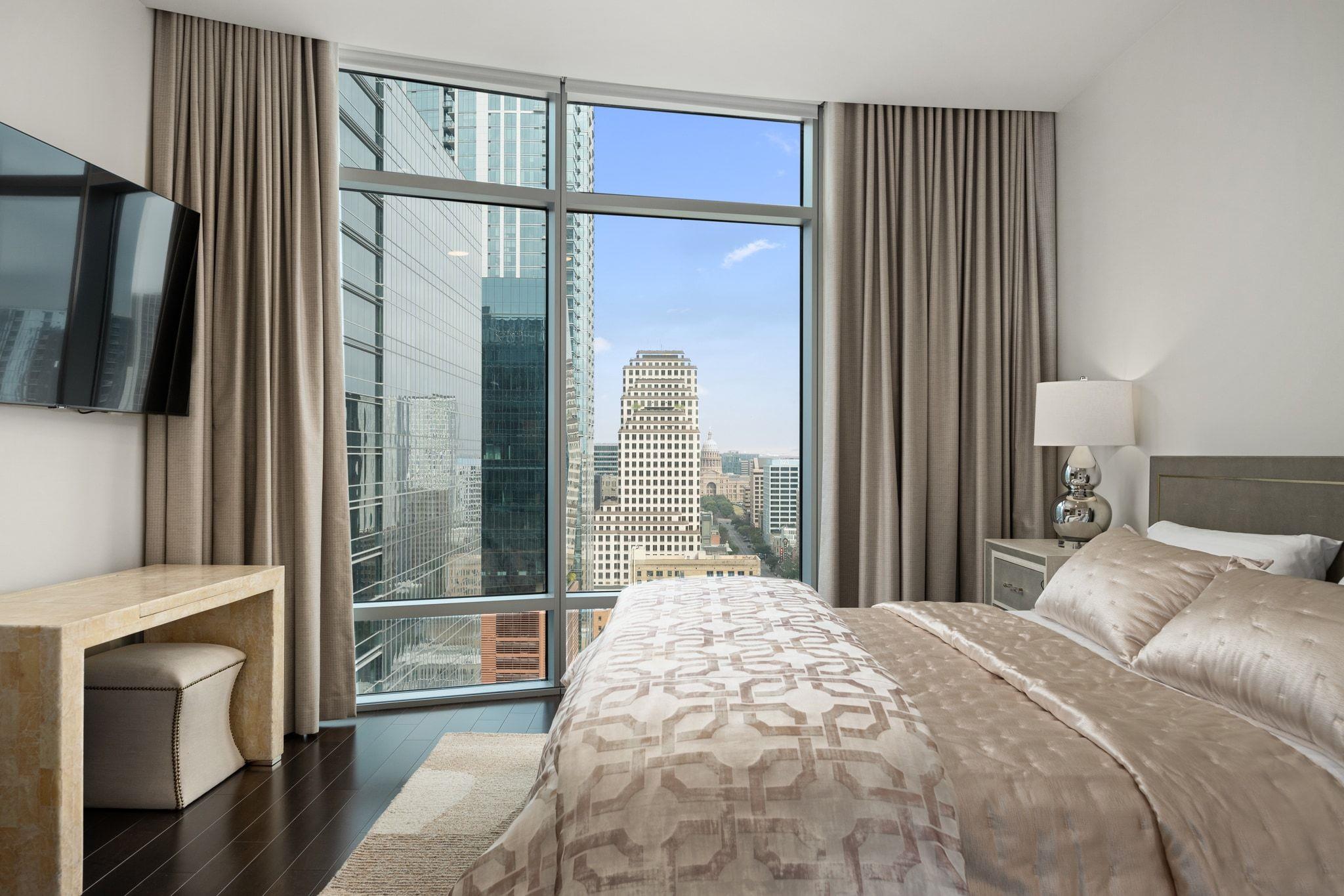 200 Congress Ave # 24E