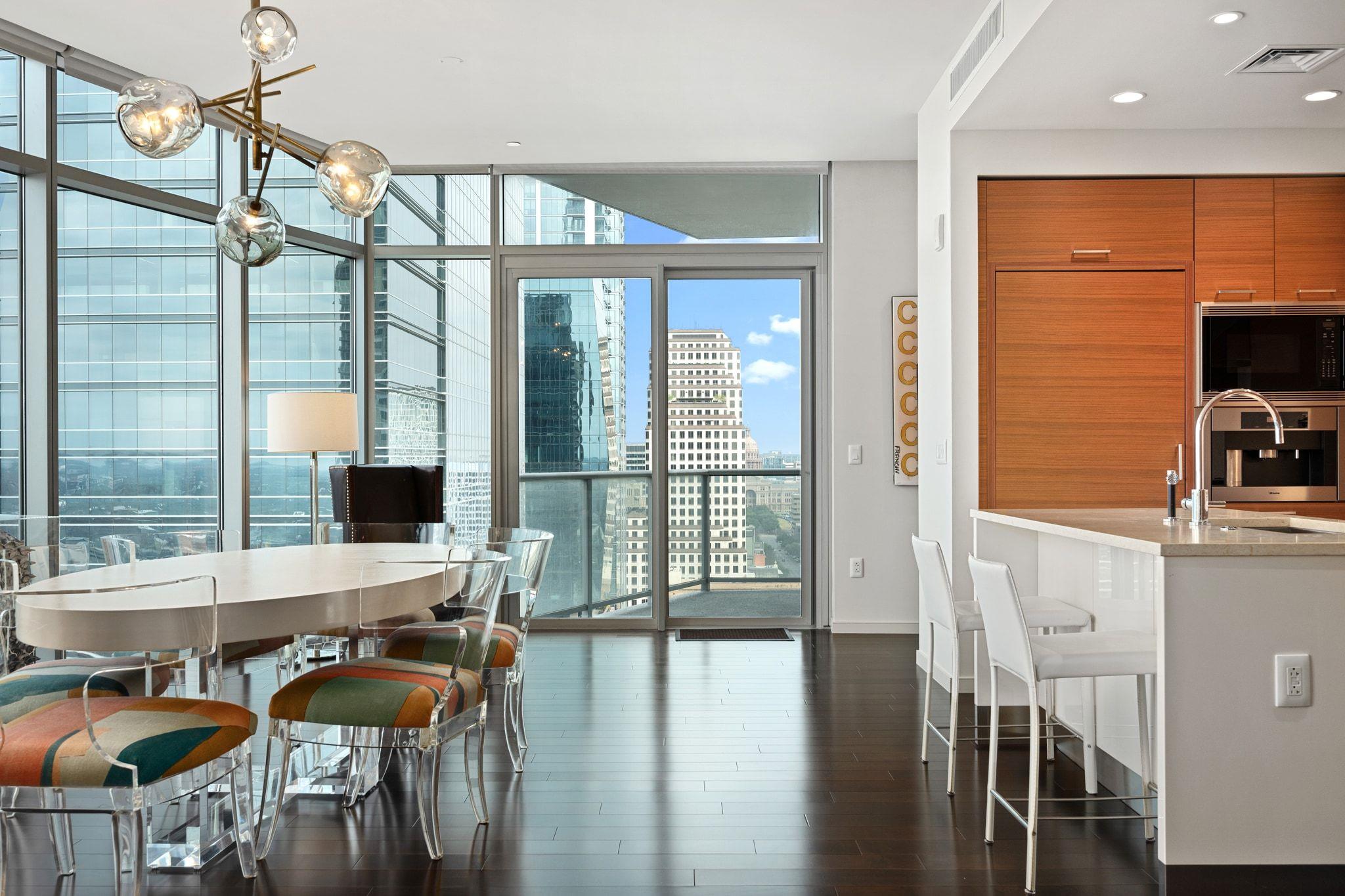 200 Congress Ave # 24E