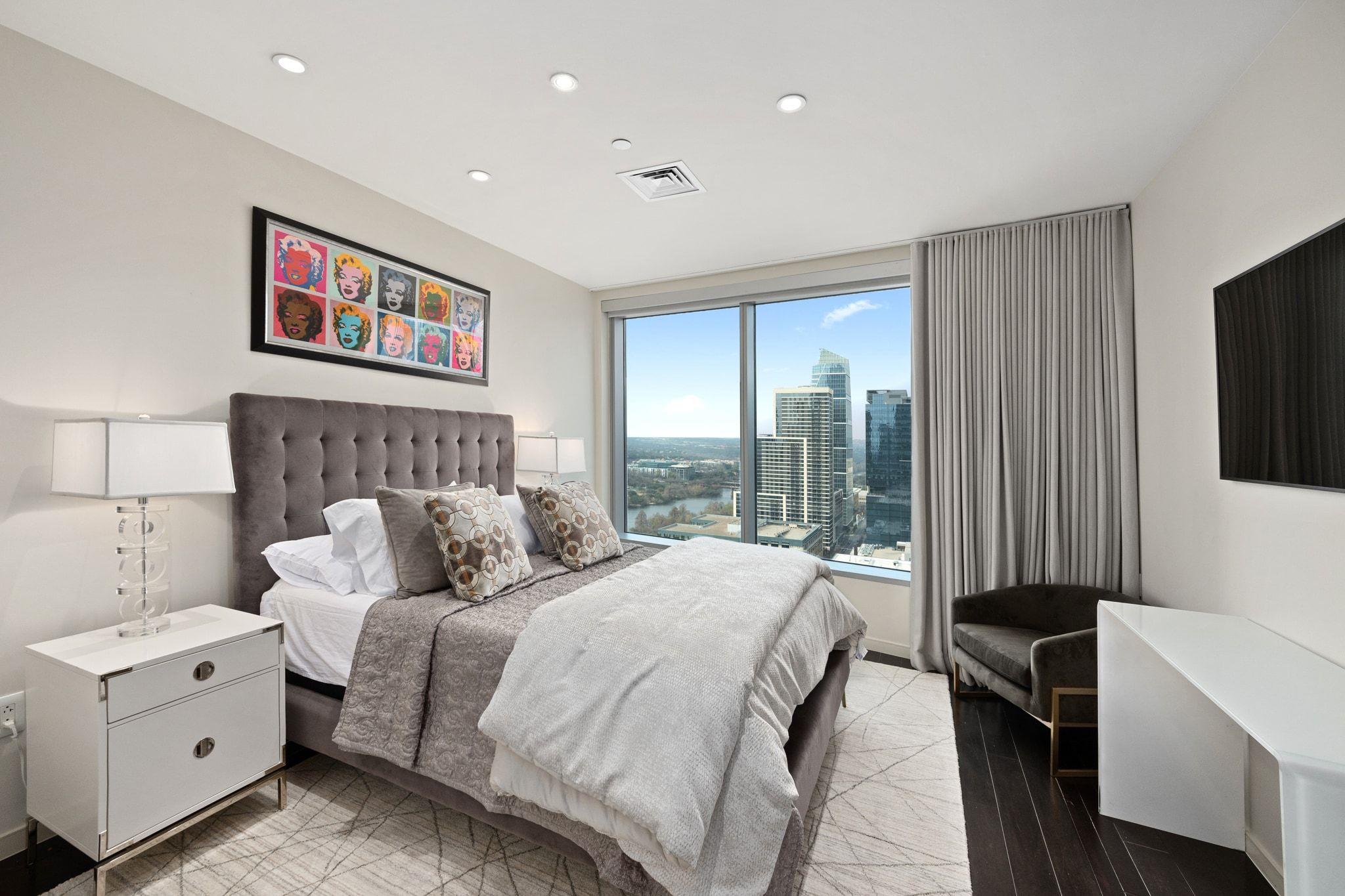 200 Congress Ave # 24E