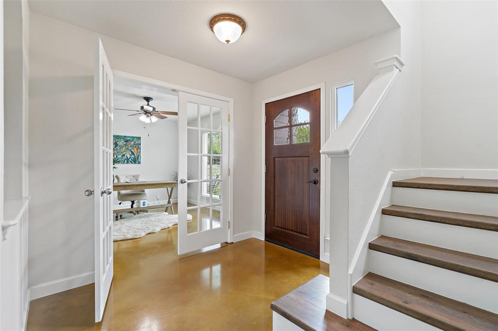 1414 Vaughter LN