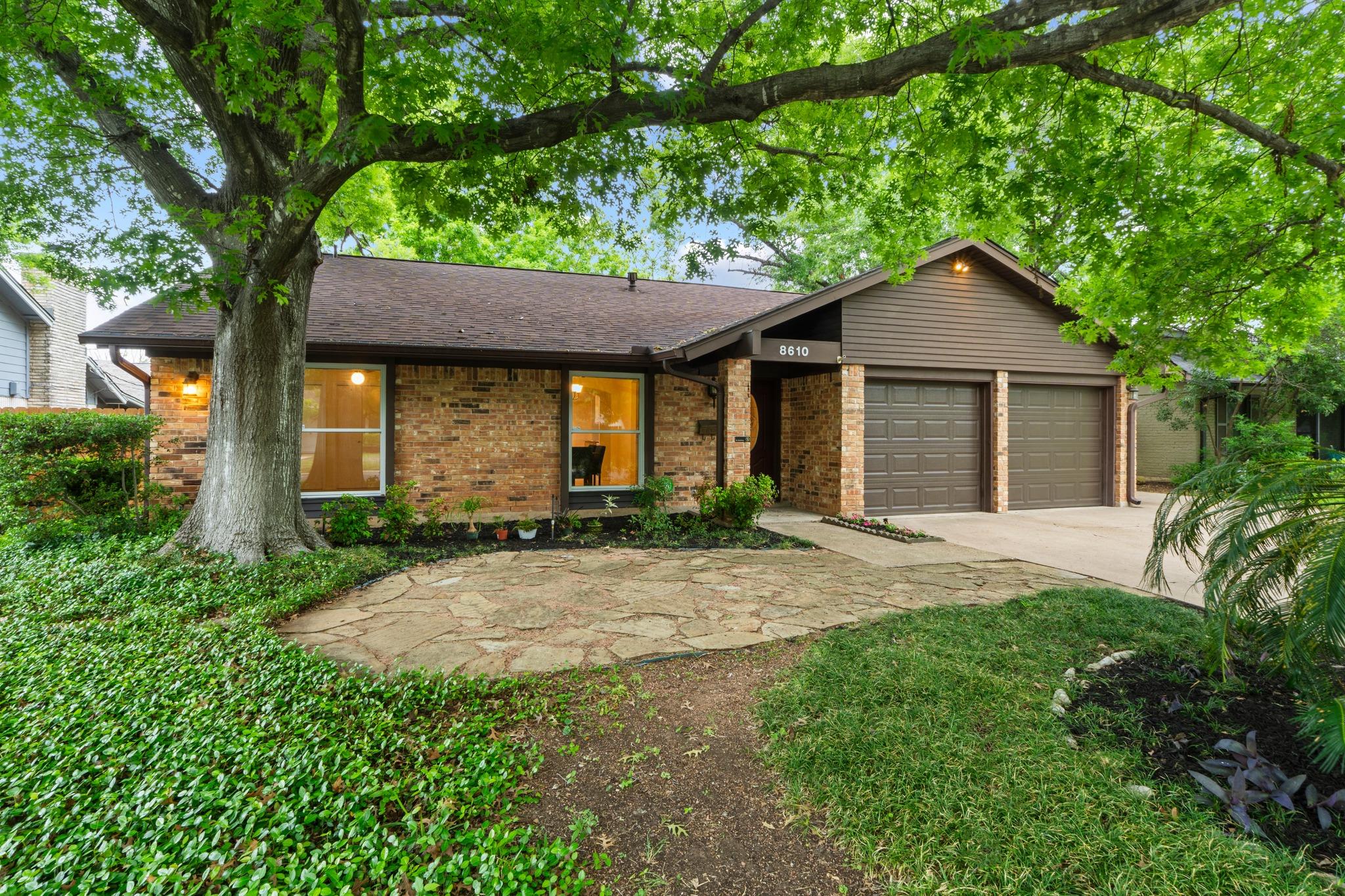 8610 Melshire DR