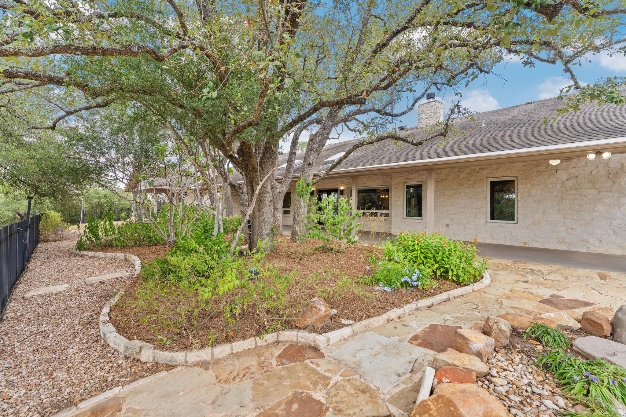 24 Long Creek RD