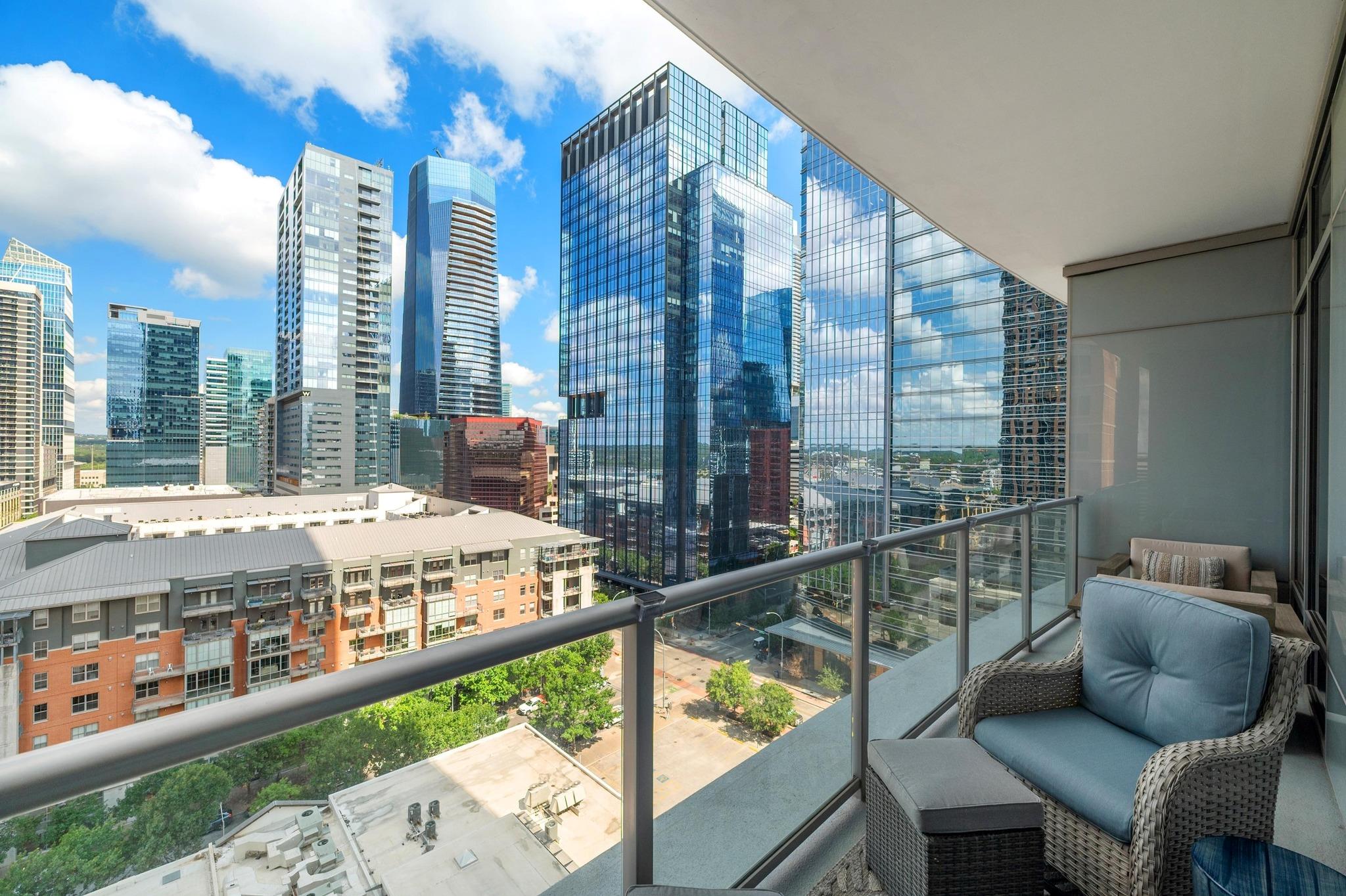 200 Congress Ave # 13A