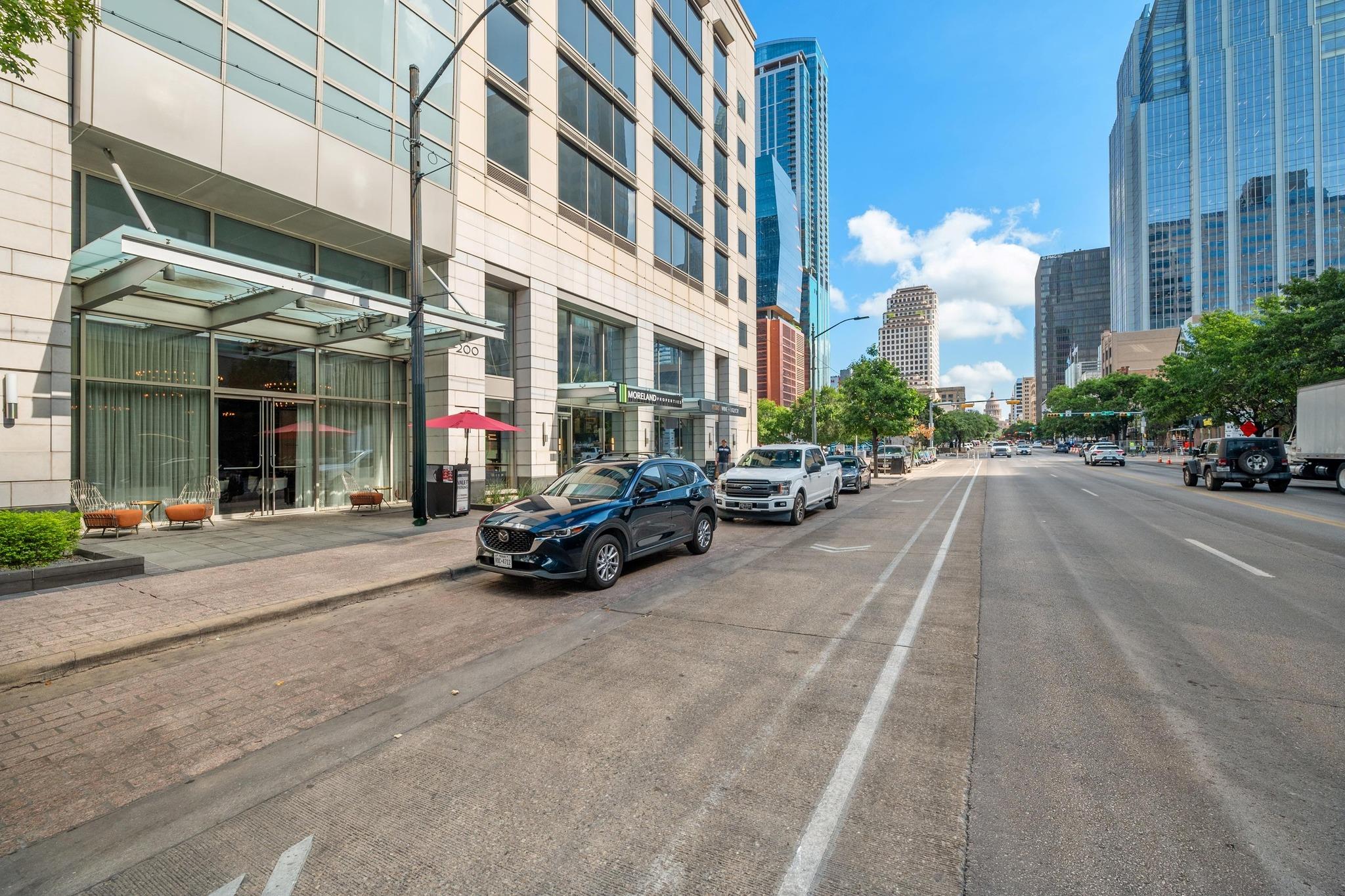 200 Congress Ave # 13A