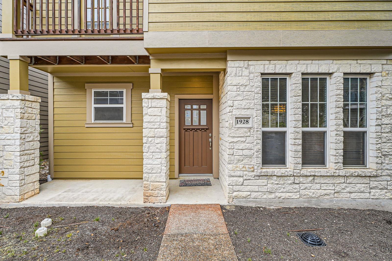 1928 Tramson DR