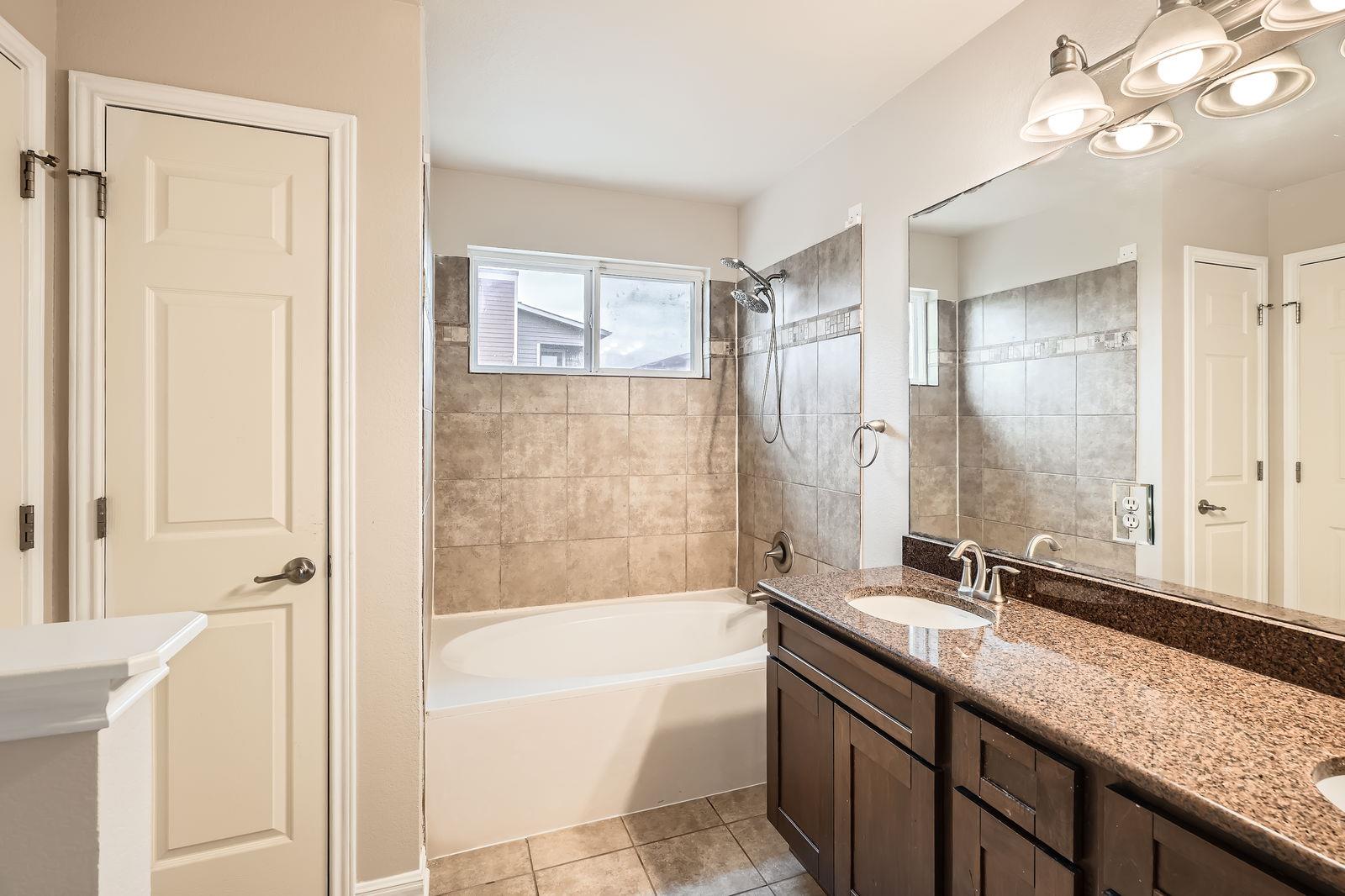 1928 Tramson DR