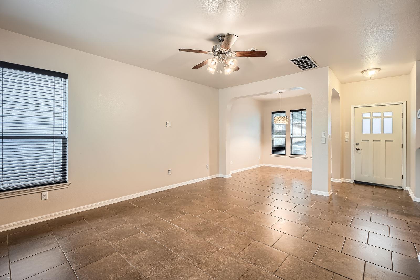 1928 Tramson DR