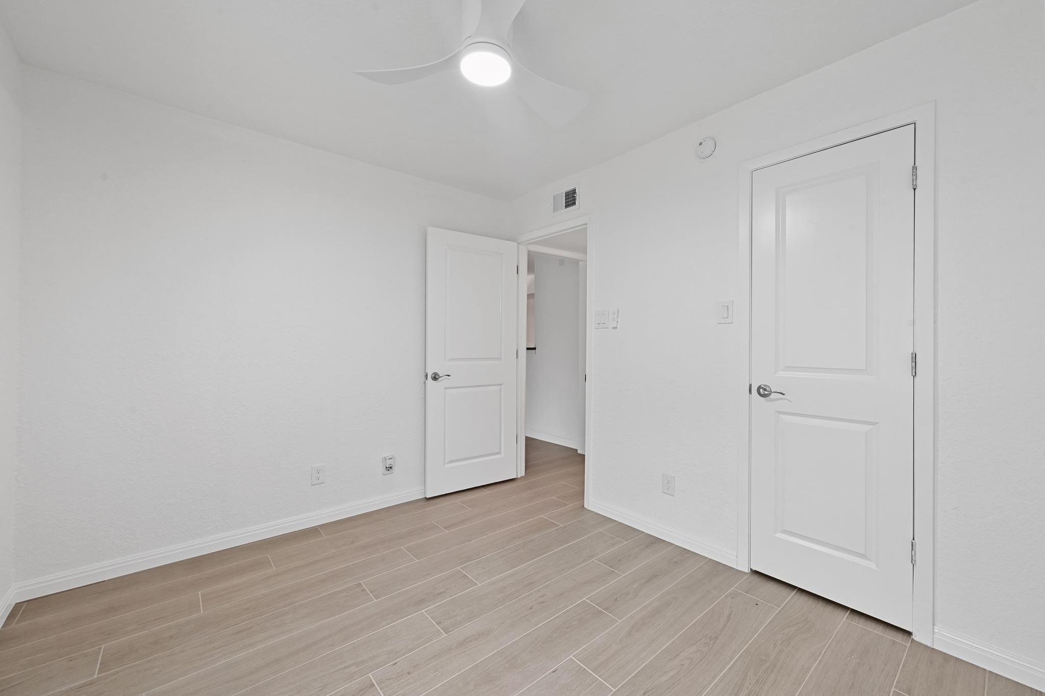 3204 Menchaca RD # 212