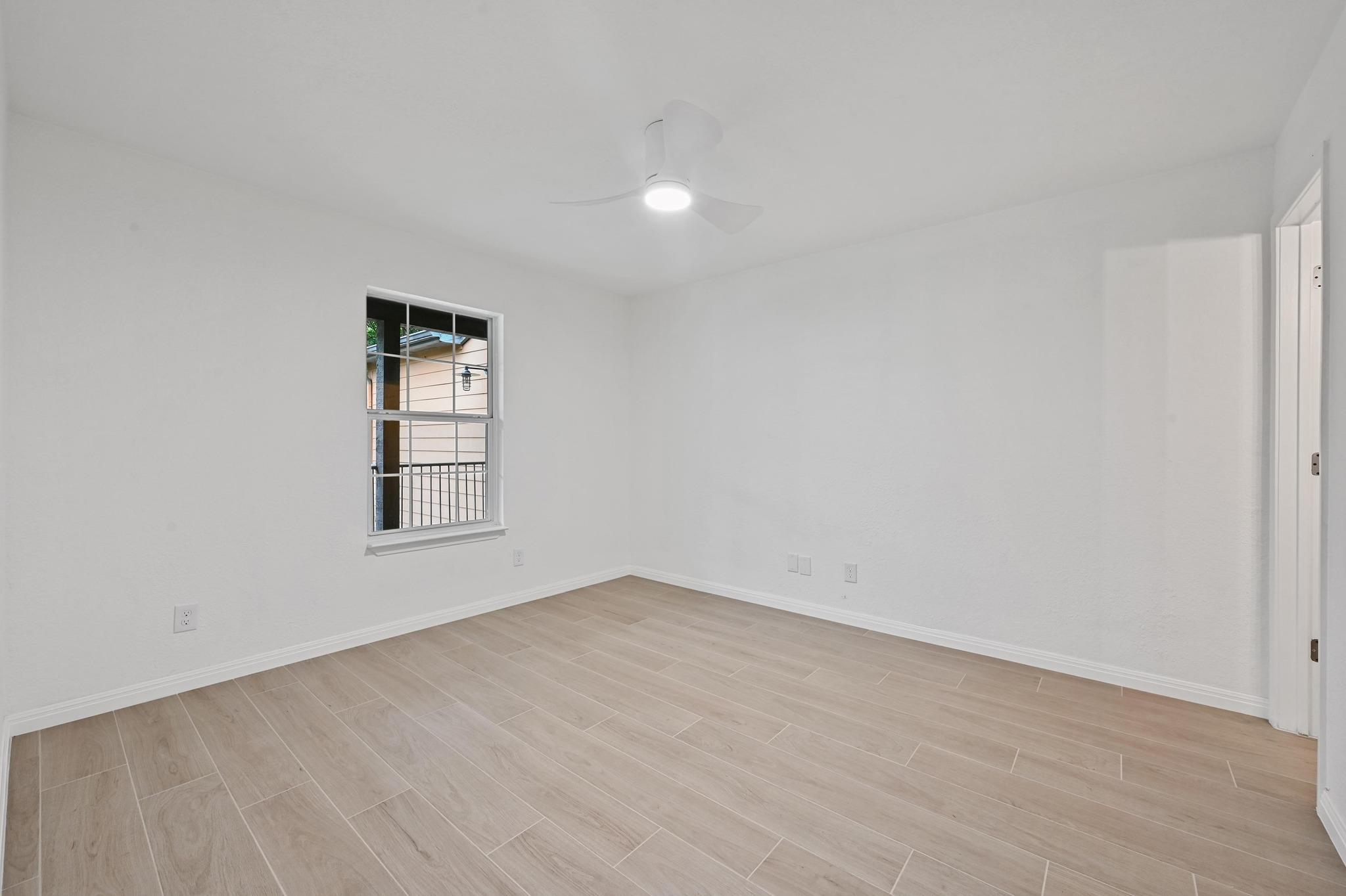 3204 Menchaca RD # 212