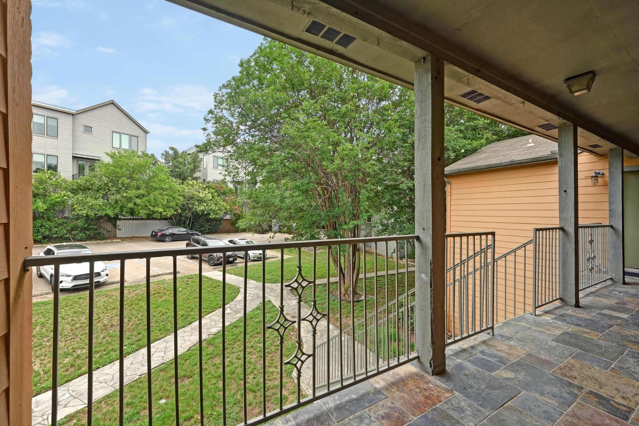 3204 Menchaca RD # 212