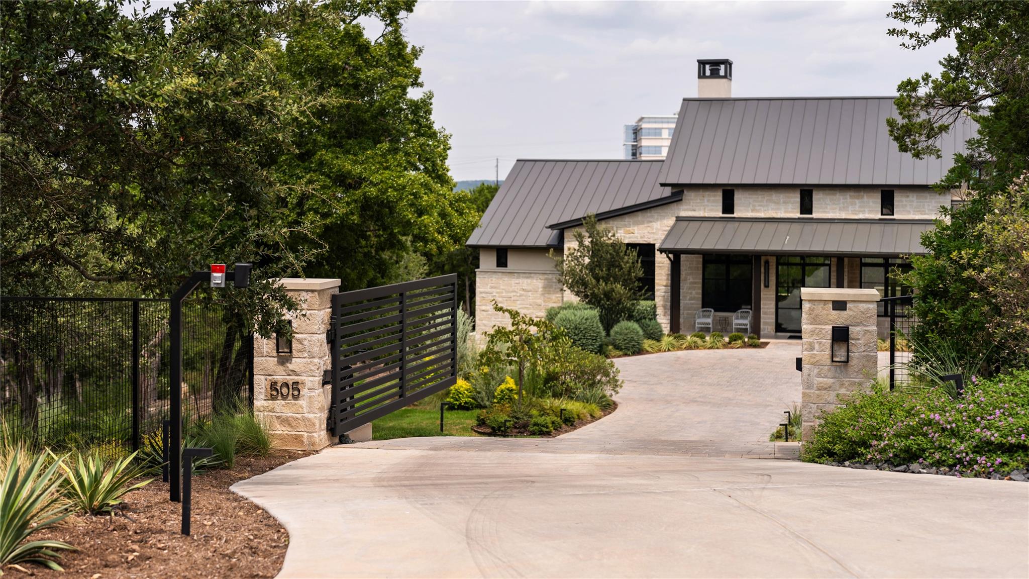 505 Crystal Creek DR