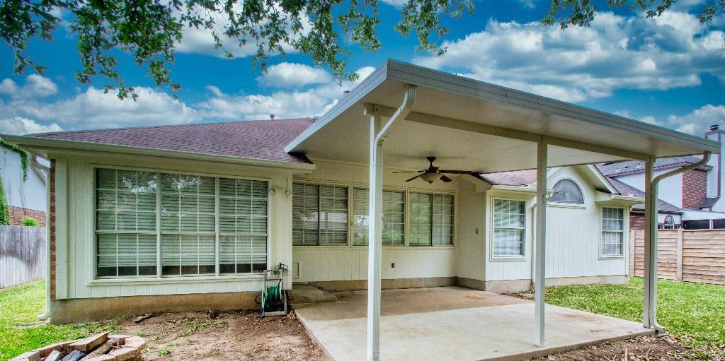 306 Marigold LN