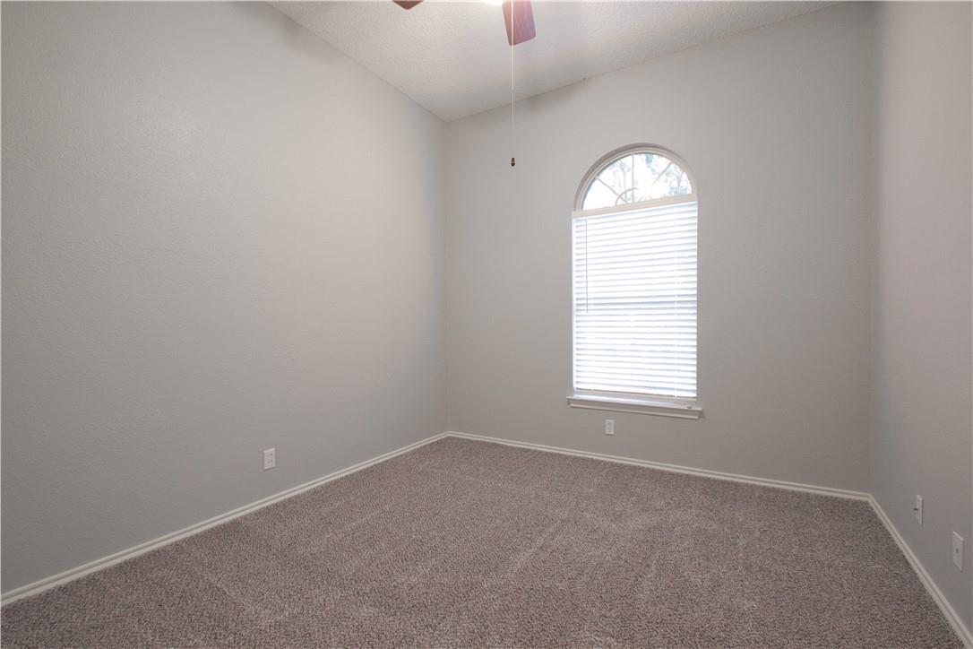 306 Marigold LN