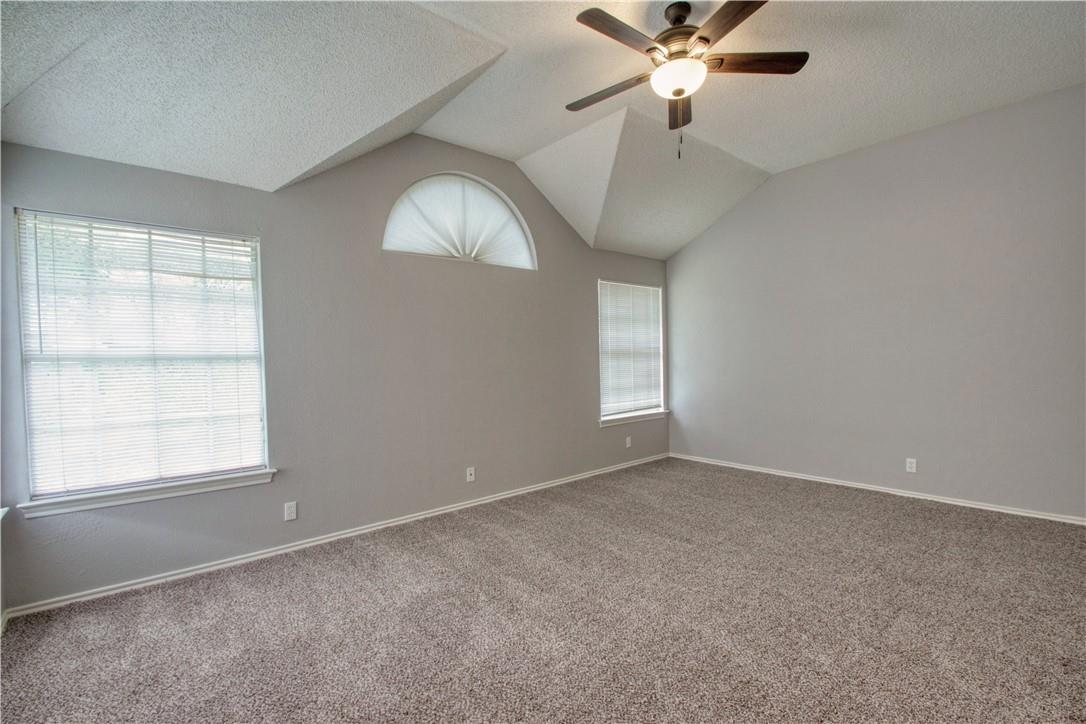 306 Marigold LN
