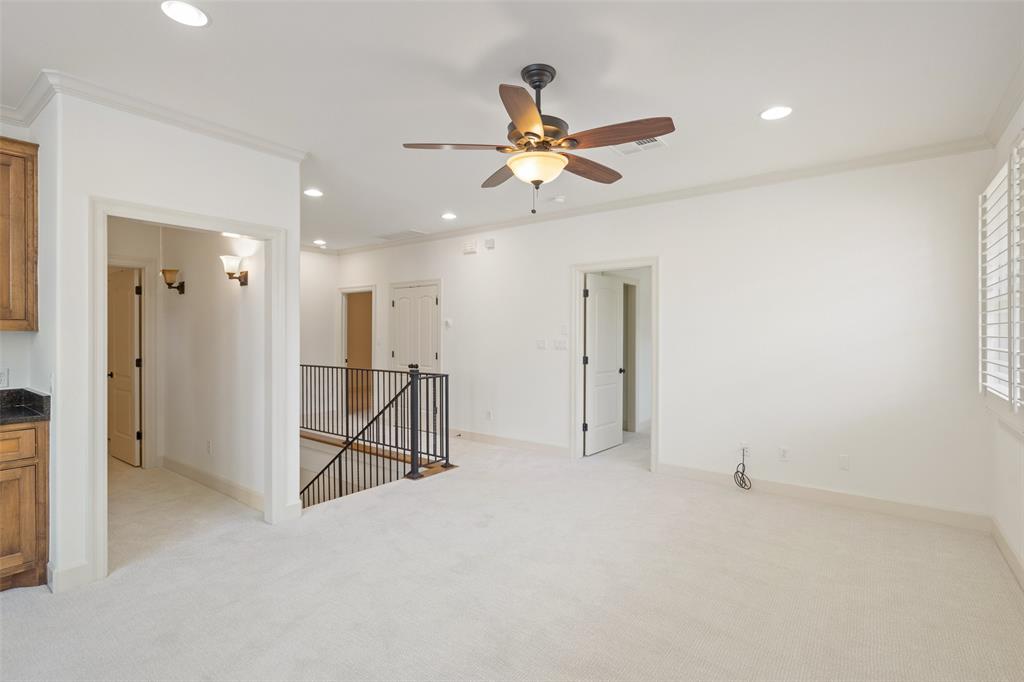 1805 Stamford LN