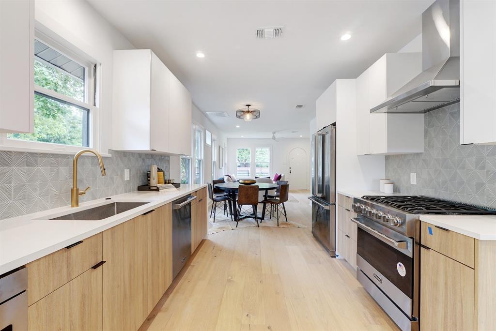 4612 Duval ST # 1