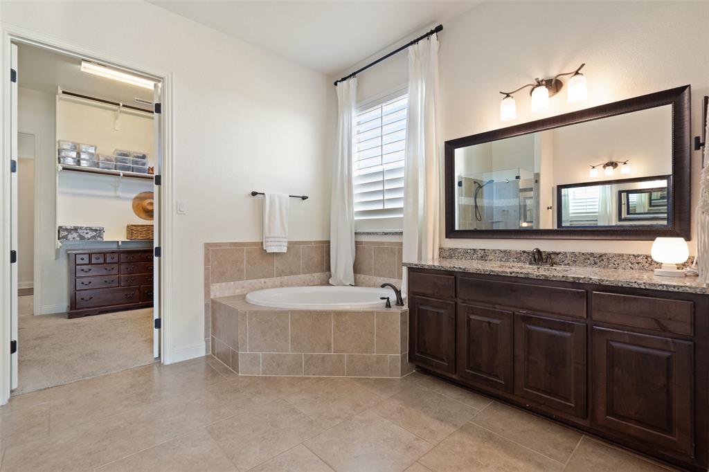 302 Ansley CV