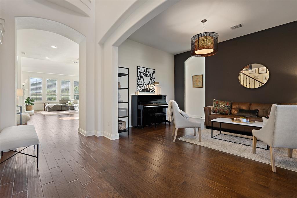 302 Ansley CV