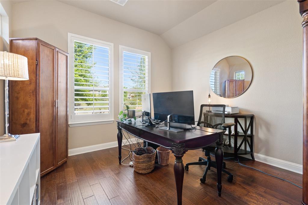 302 Ansley CV