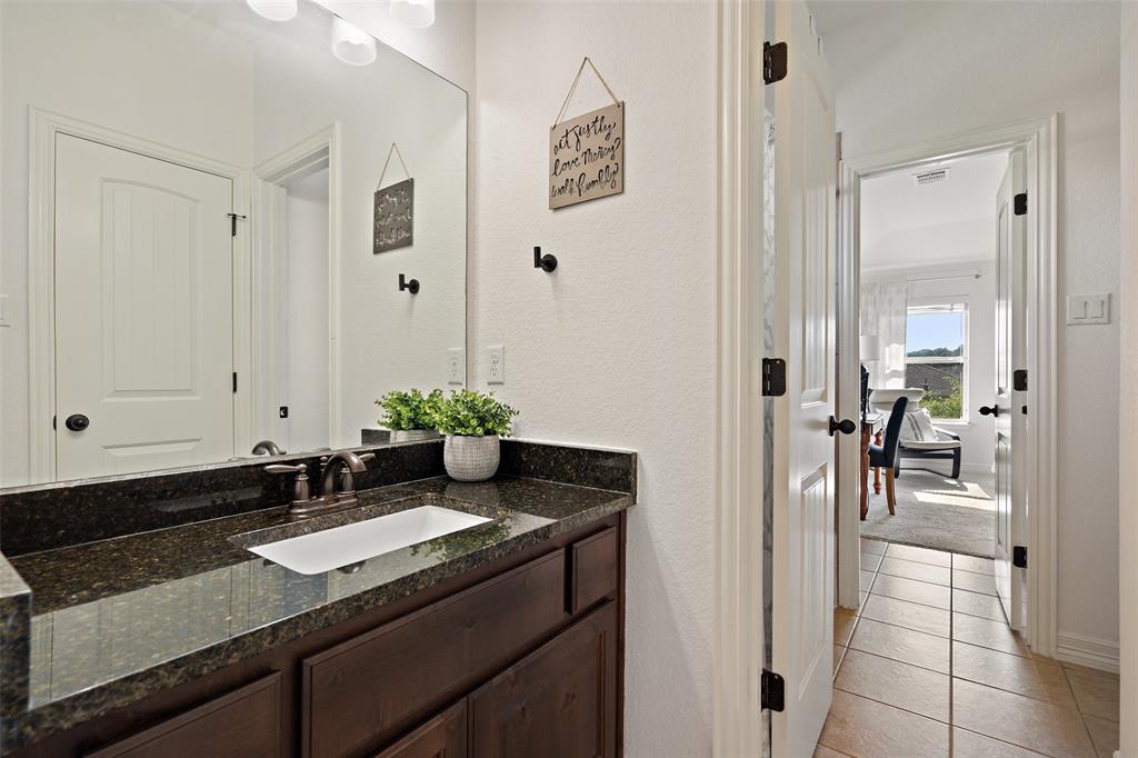 302 Ansley CV
