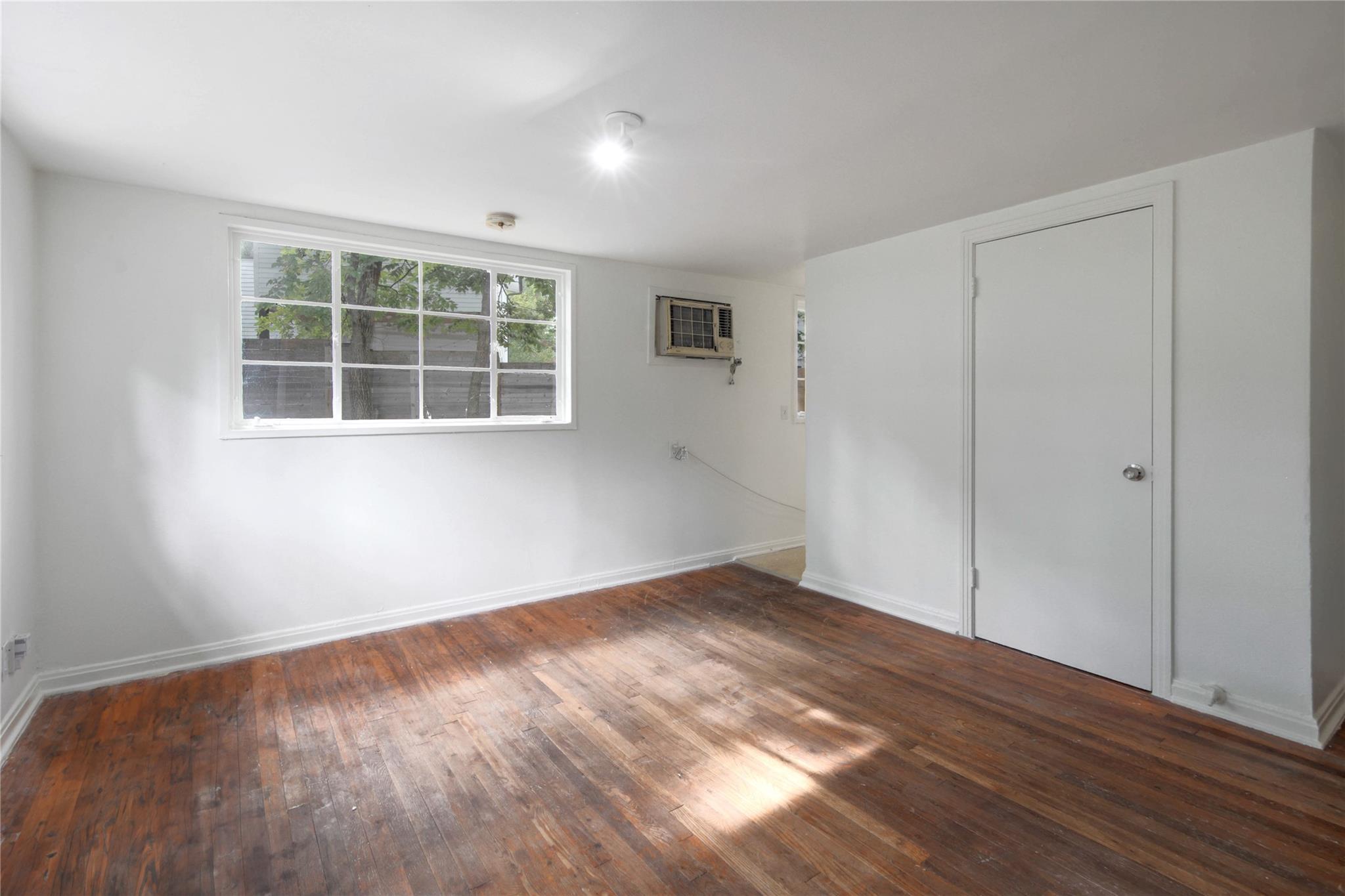 3400 Lafayette Ave # B