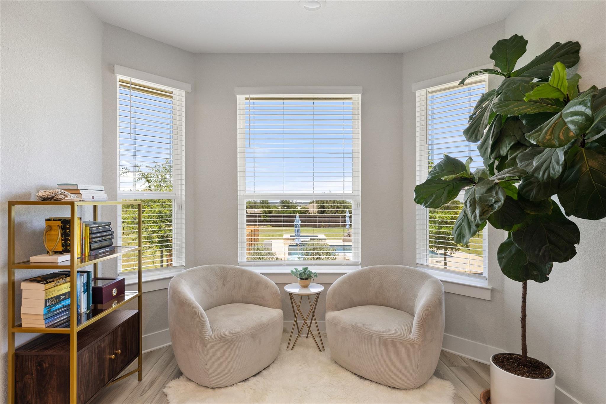 324 Cortaro DR