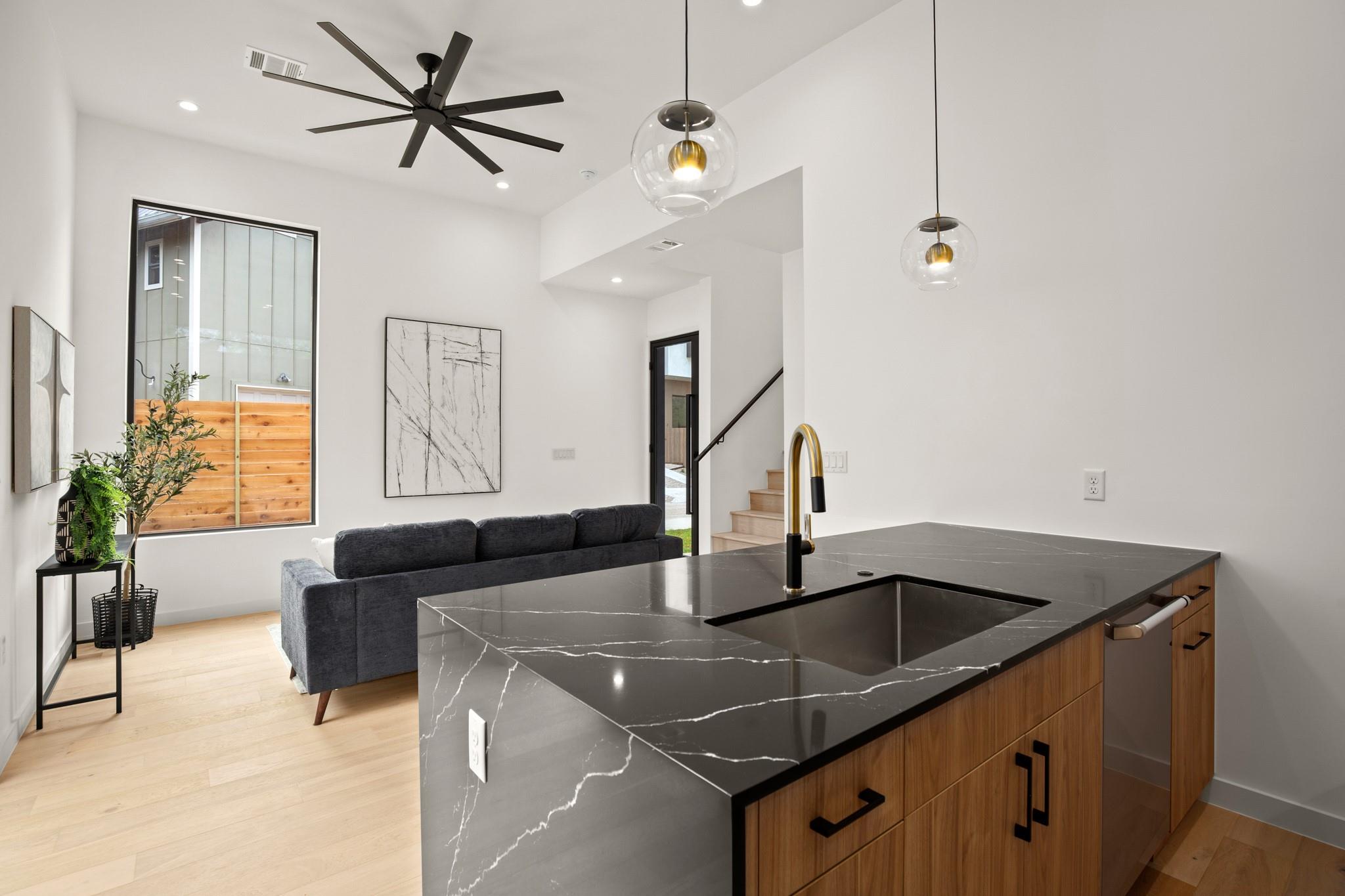 1008 W Annie ST # B