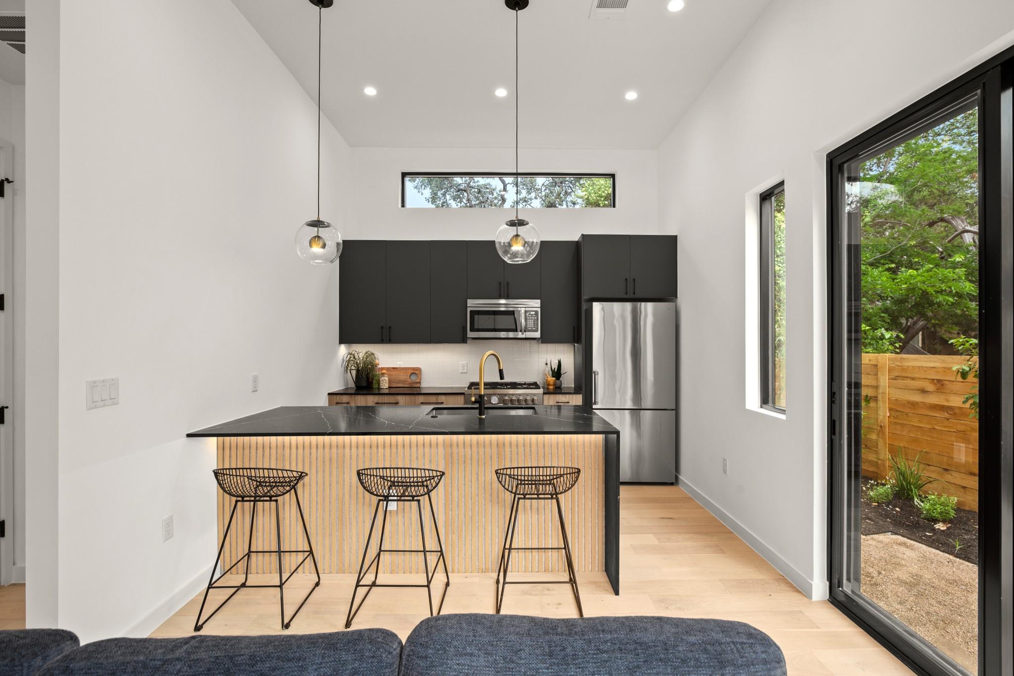 1008 W Annie ST # B